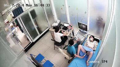 稀缺黑客破解医院监控摄像头❤️偷拍妇科检查孕妇插逼阴道检查（23V） (6)